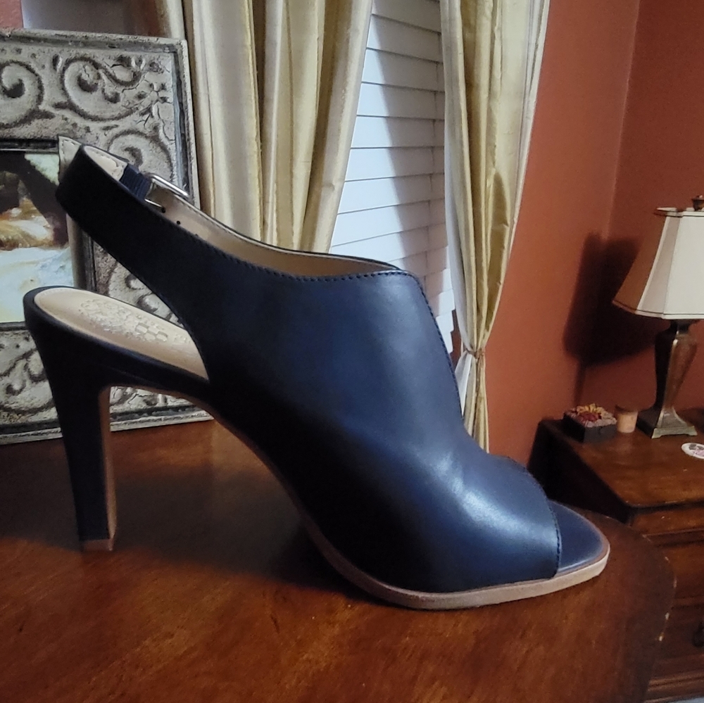 Navy Vince Camuto slingbacks